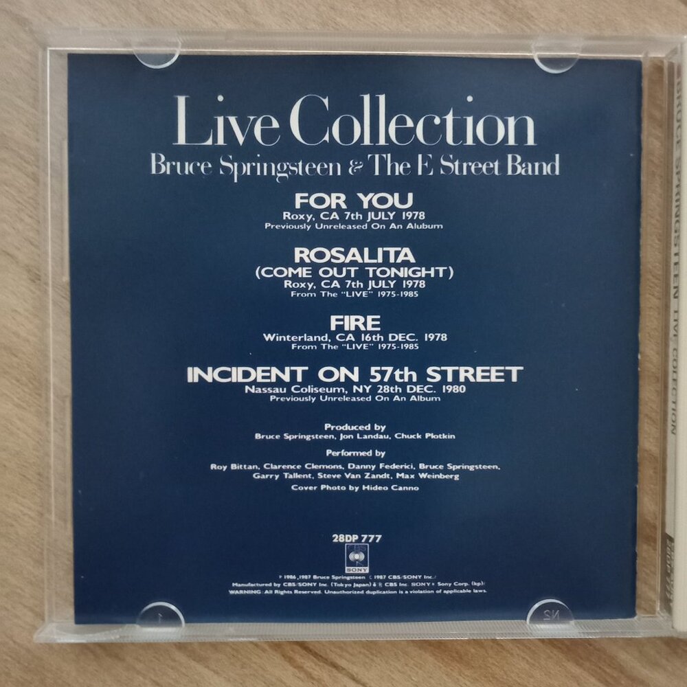 LIVE Collection/CD - Picture 3 of 8